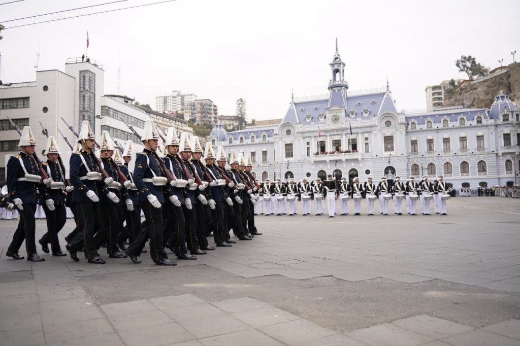 GloriasNavales_03